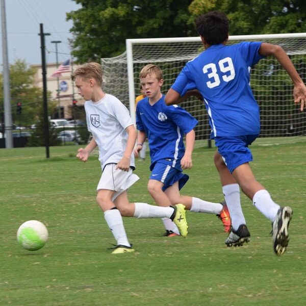 middle-school-soccer_action2